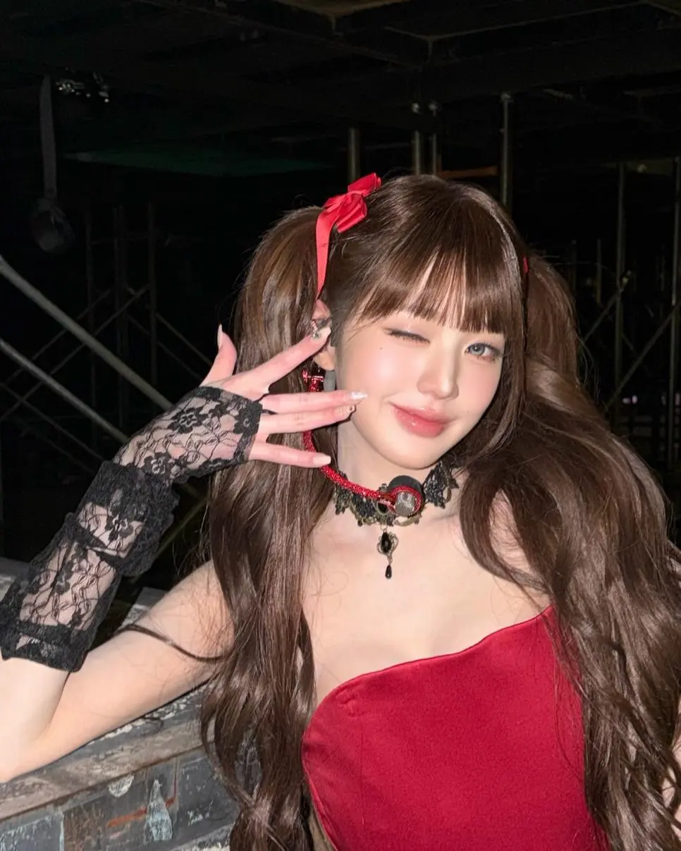 장원영 콘서트 양갈래 머리.jpg | mbong.kr 엠봉