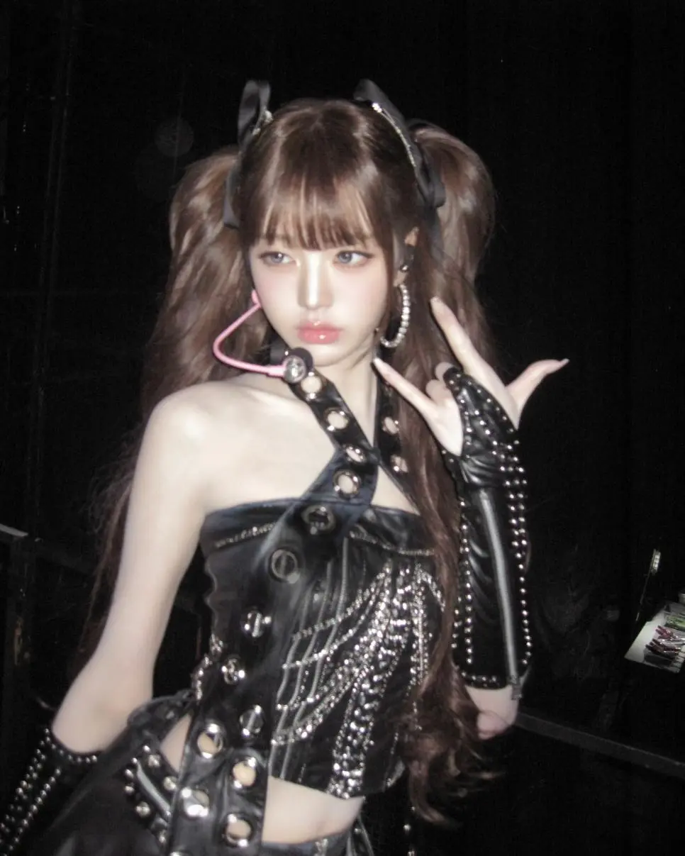 장원영 콘서트 양갈래 머리.jpg | mbong.kr 엠봉