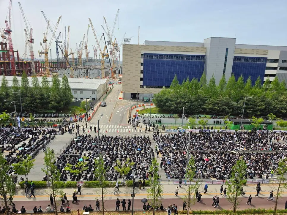 현재 평택 고덕 삼성전자 파업 시위현장 | mbong.kr 엠봉