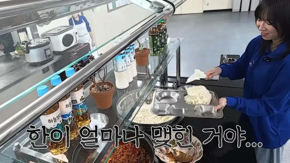 KWys9.webp