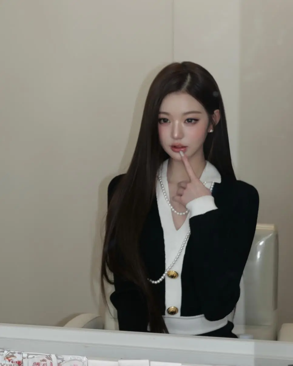 프라다 입은 악마 장원영 | mbong.kr 엠봉