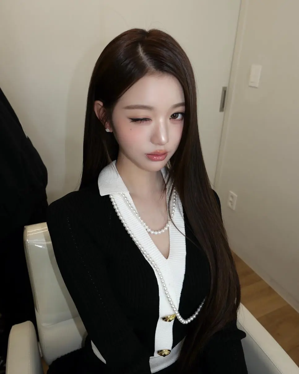 프라다 입은 악마 장원영 | mbong.kr 엠봉