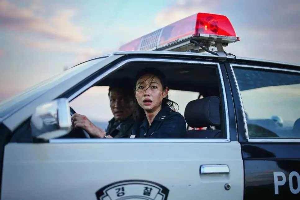 첫 스틸컷 공개된 나홍진 감독의 호프 | mbong.kr 엠봉