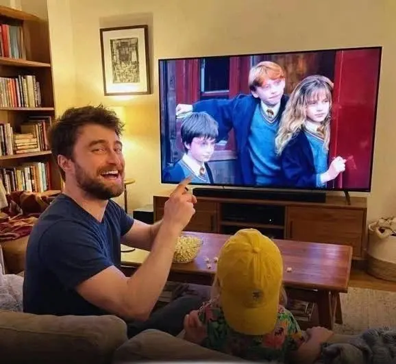 해리포터역의 다니엘 래드클리프 근황 | mbong.kr 엠봉