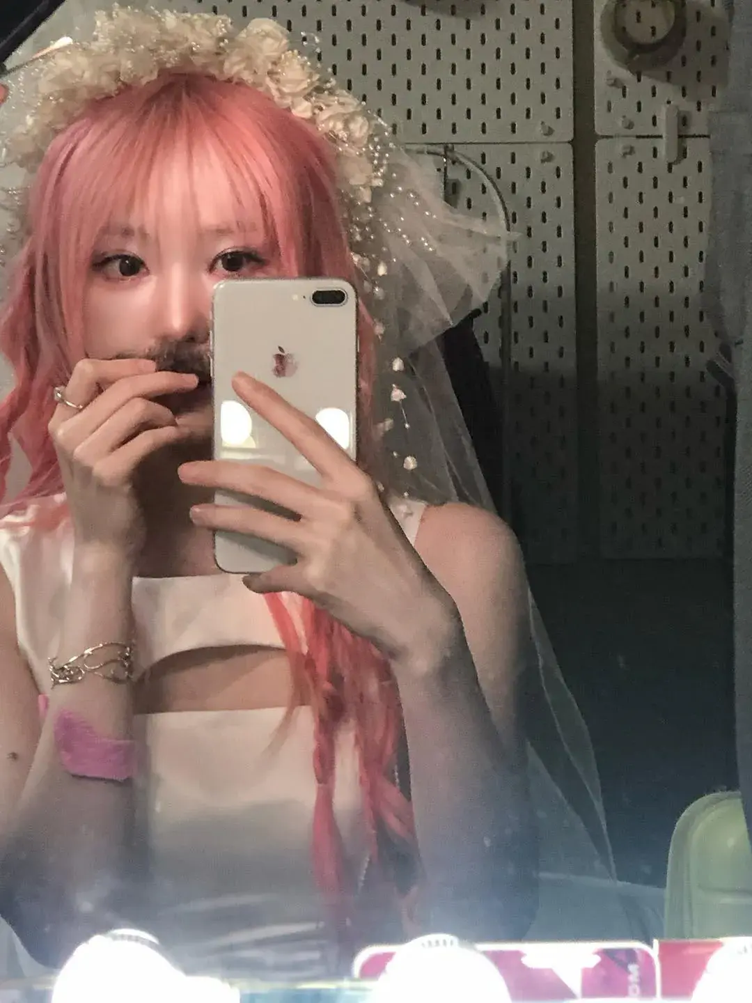 qwer 마징가파워 마젠타 인스타 | mbong.kr 엠봉