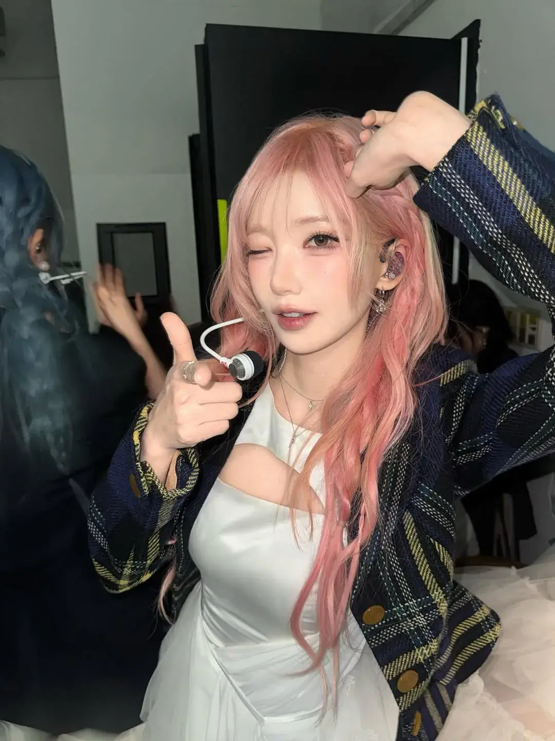 qwer 마징가파워 마젠타 인스타 | mbong.kr 엠봉