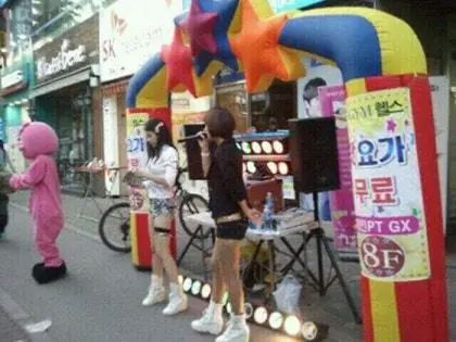 KZPmo.webp