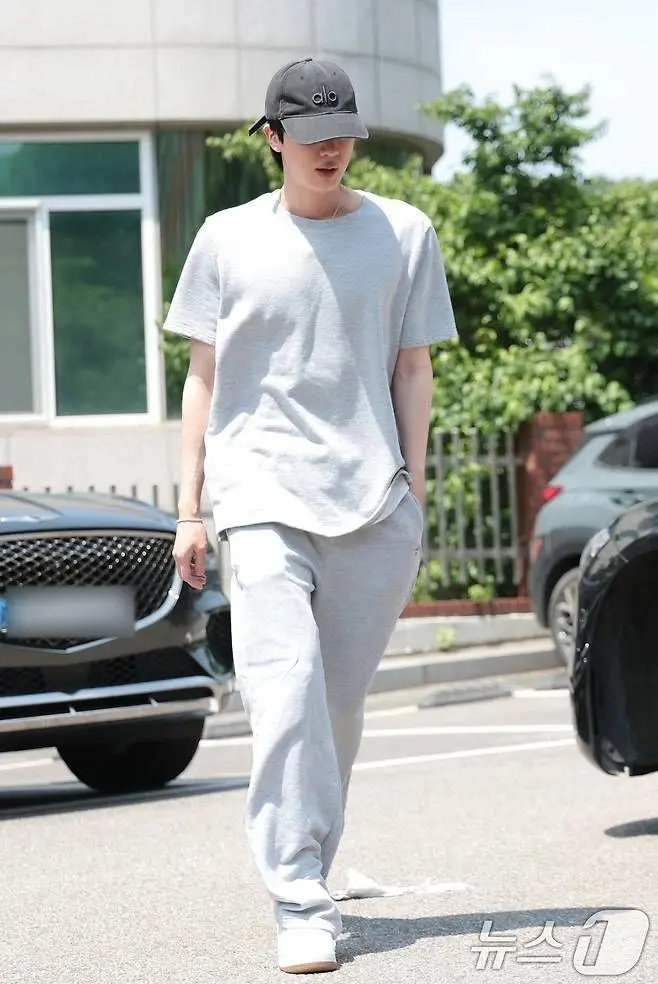 KdL8p.webp