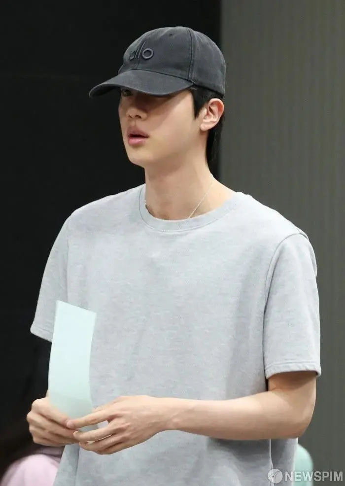 KdL8t.webp