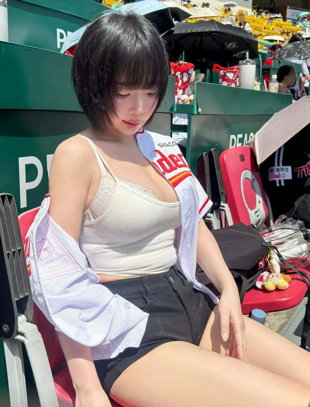 KeUSm.webp